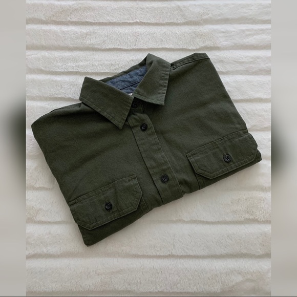 Wrangler Button-Up - Picture 5 of 5